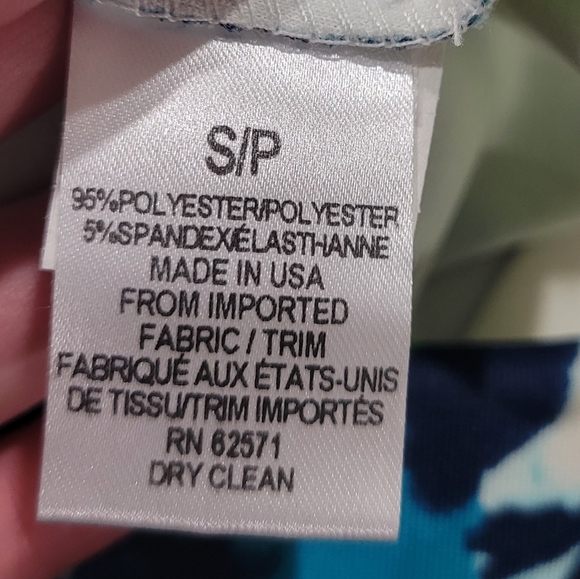 NWT two piece set! Saks Fifth Avenue - Picture 6 of 11